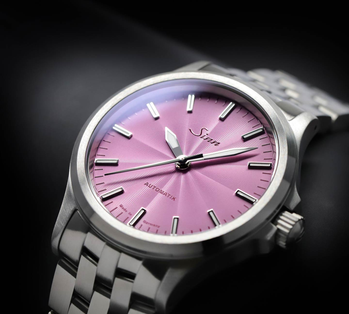 556 Mauve 