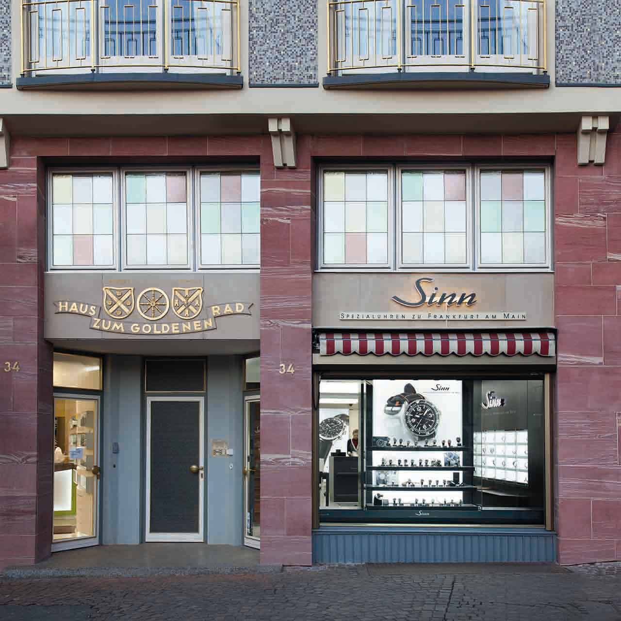 Exterior view of the Sinn boutique at Frankfurt’s Römerberg, located in the award-winning “Haus zum Goldenen Rad.”