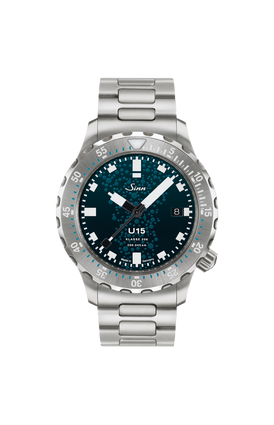 U15 – Front view with strap