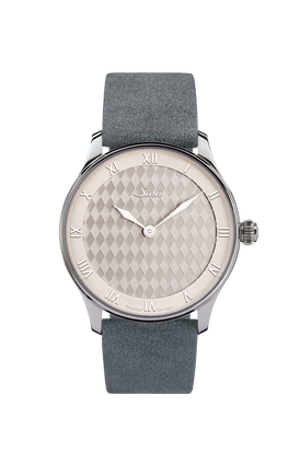 1746 Heimat – Vue de face avec bracelet