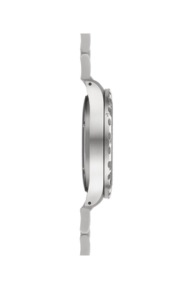 U15 – Left side view