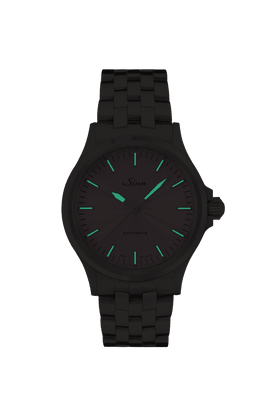 556 Mauve – Night view